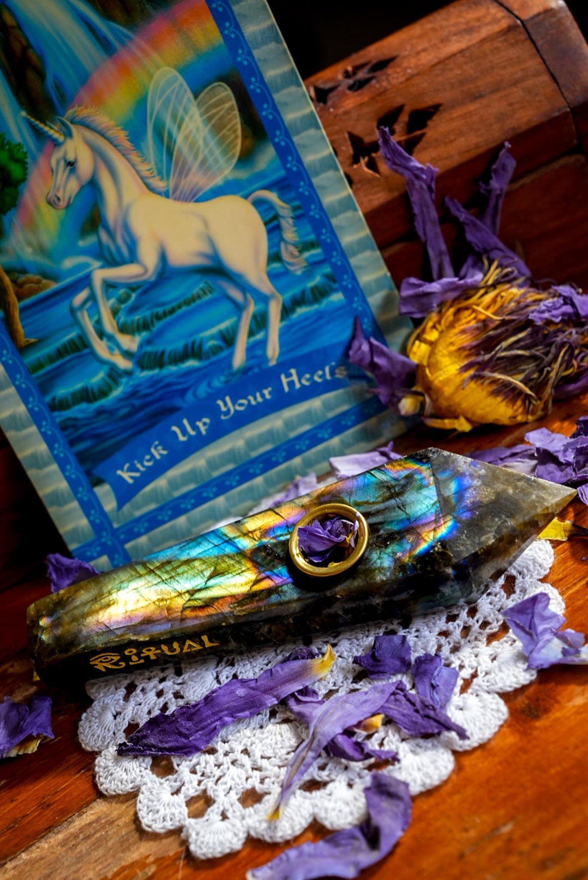 Labradorite Magic Pipe + FREE Dried Blue Lotus