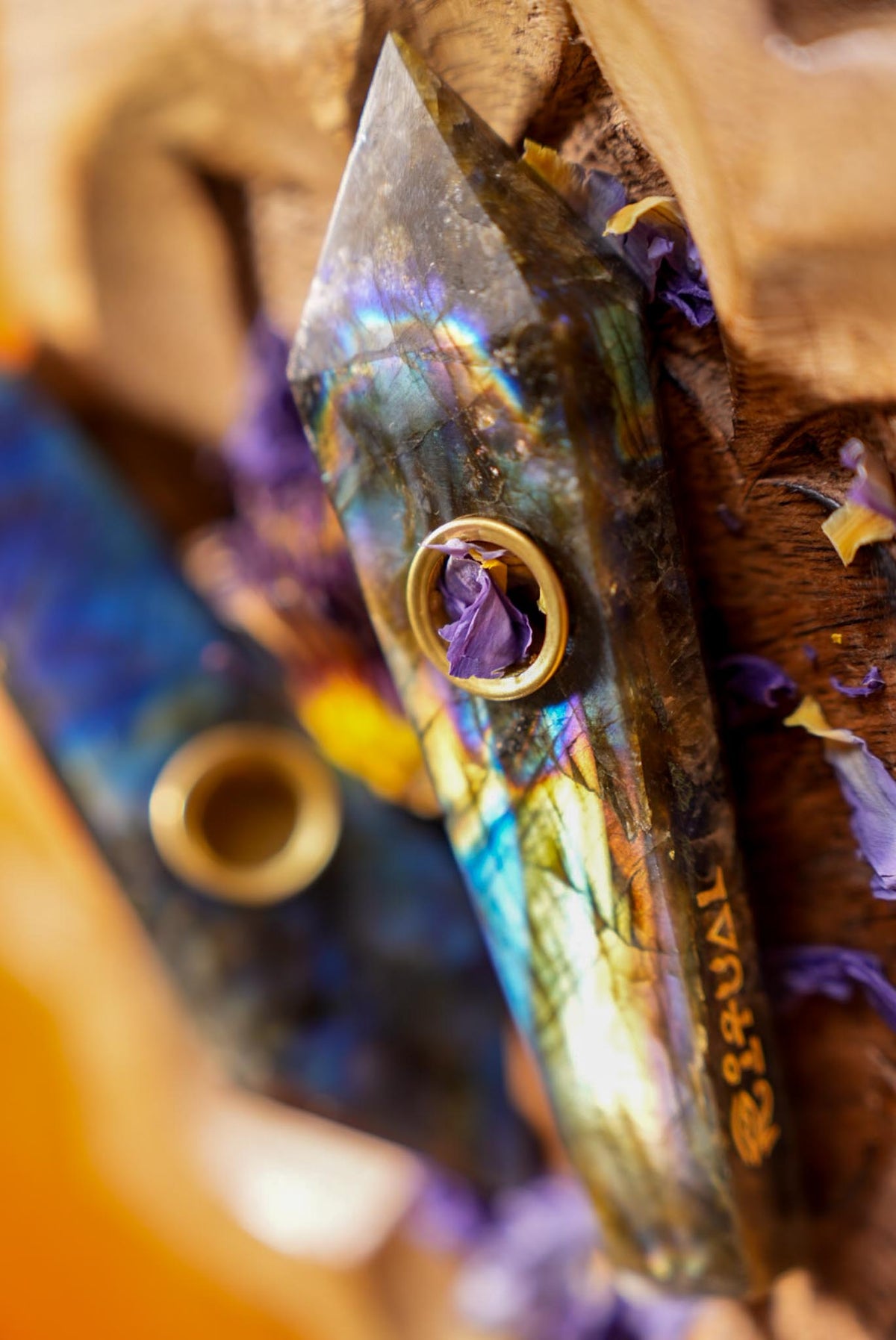 Labradorite Magic Pipe + FREE Dried Blue Lotus