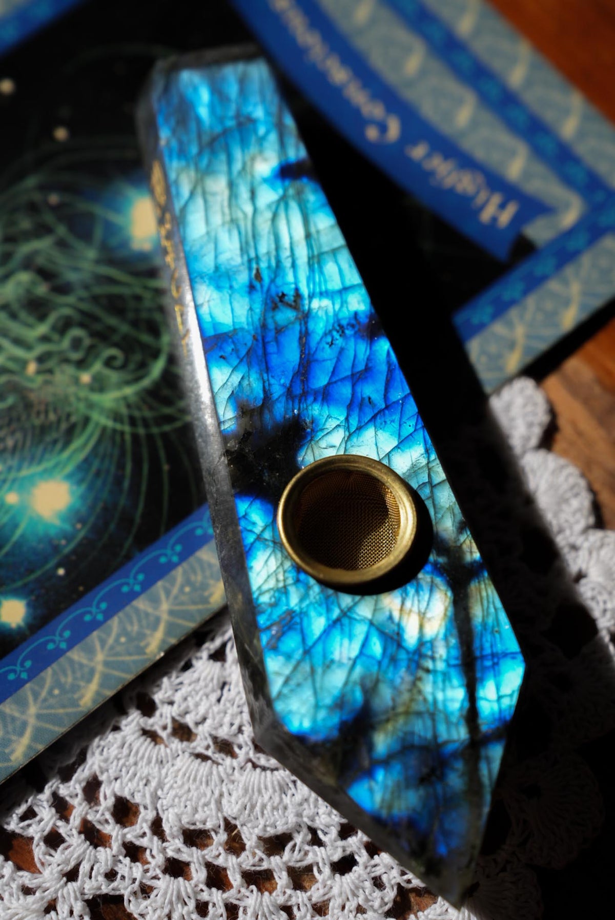 Labradorite Magic Pipe + FREE Dried Blue Lotus