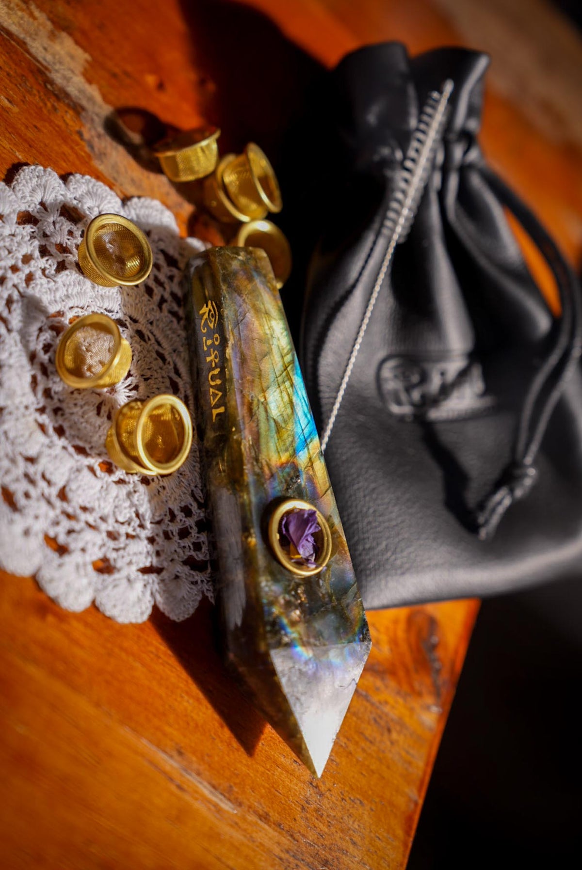 Labradorite Magic Pipe + FREE Dried Blue Lotus